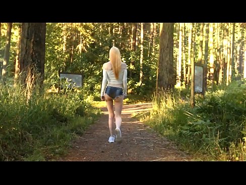 ❤️ O femeie frumoasă se mișcă încet, nu video nud ❤  at ro.banglablog.top